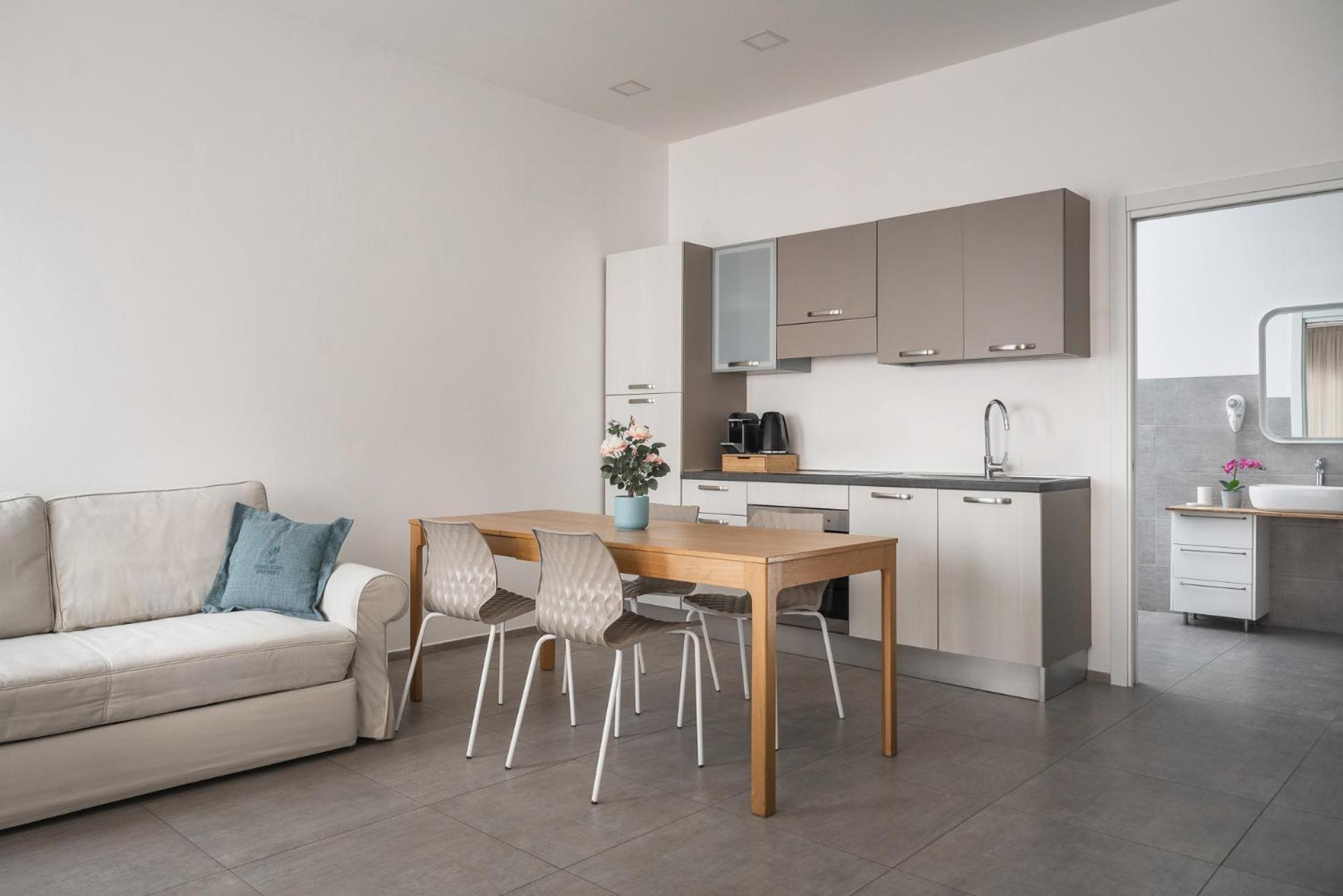 Rivabella Suite Apartments Rimini Exterior photo